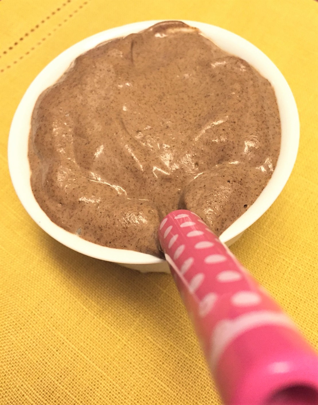 Instant chia pudding pink spoon