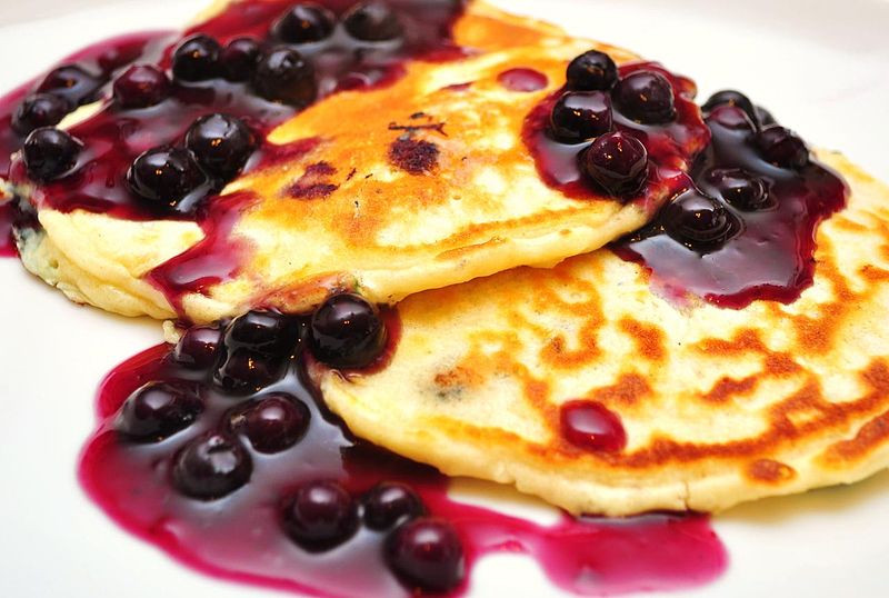 Blueberry_pancakes