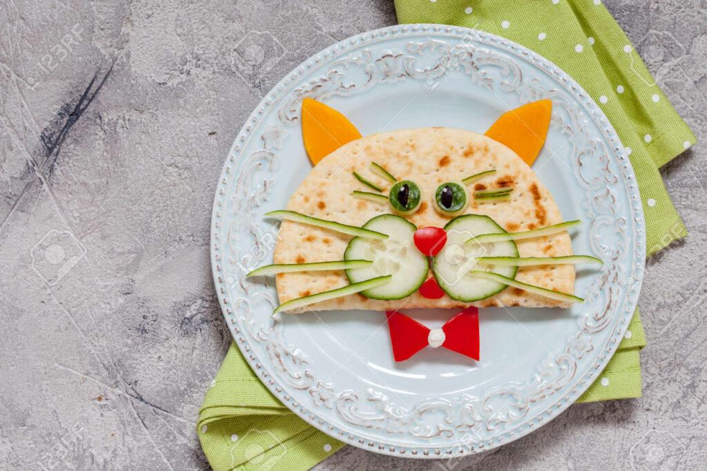 cat shaped sandwich for your picky eater's lunch